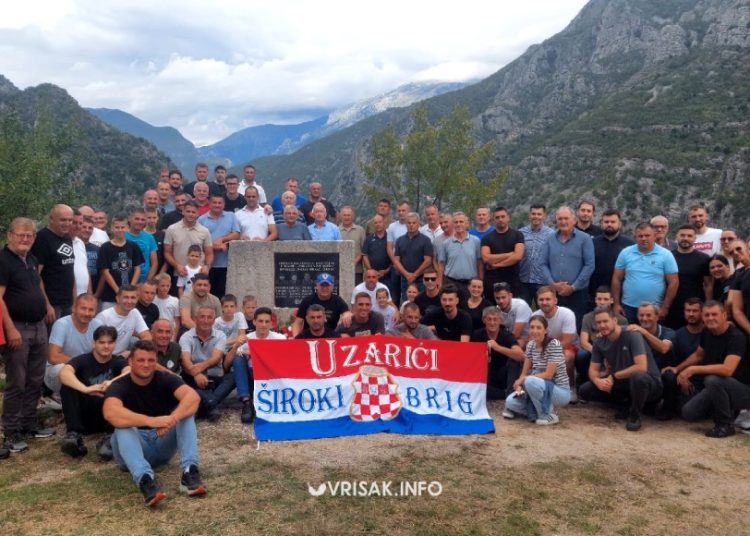 Širokobriježani započeli obilježavanje 32. obljetnice stradanja branitelja iz Uzarića