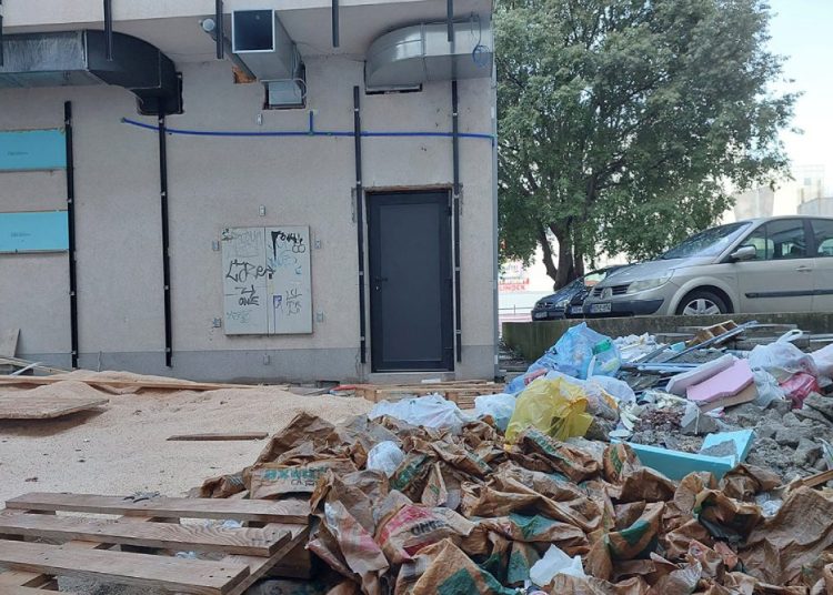 Stanari Ledare u Mostaru: ”Zaustavite nelegalnu gradnju u našem naselju”