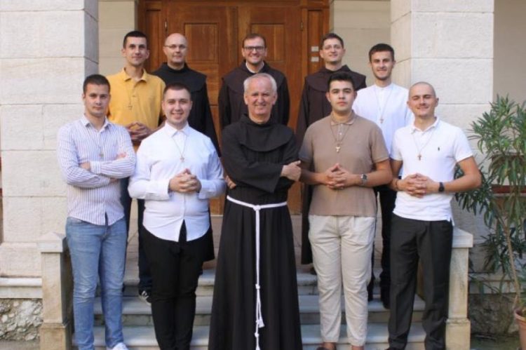 Svečano primanje novih postulanta u Hercegovačku franjevačku provinciju