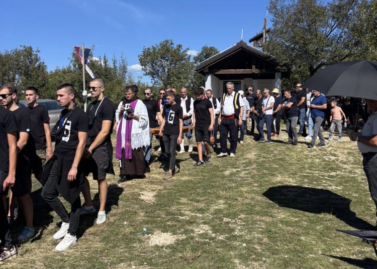 Široki Brijeg: Misom na Mosoru prisjetili se ubijenih Škripara