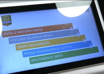 Kraj gužvi i redovima u uredima: Građani ŽZH-a će pristojbe i usluge rješavati online