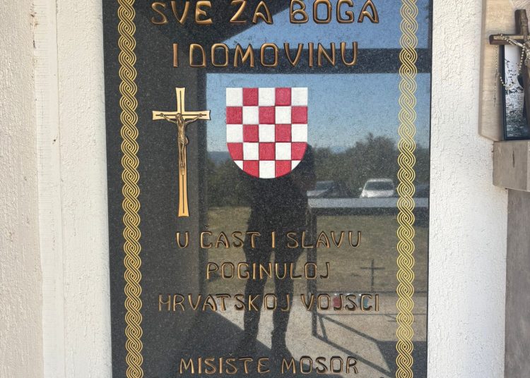 Široki Brijeg: Misom na Mosoru prisjetili se ubijenih Škripara