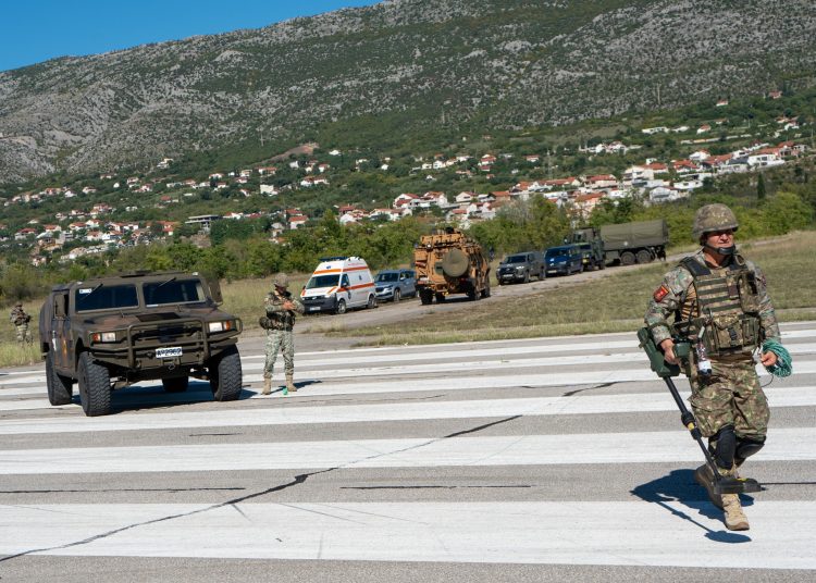 EUFOR izveo vježbu osiguranja aerodroma i reagiranja na požar u Mostaru