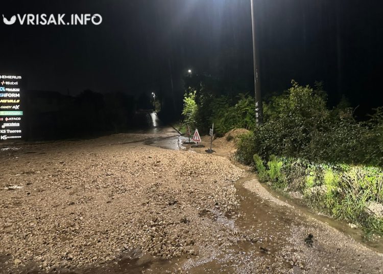 Široki Brijeg: Obilna kiša napravila probleme na cestama