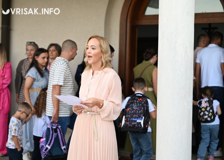 Početak školske godine u ŽZH: Prvašići prvi put u novoj školi na Puringaju