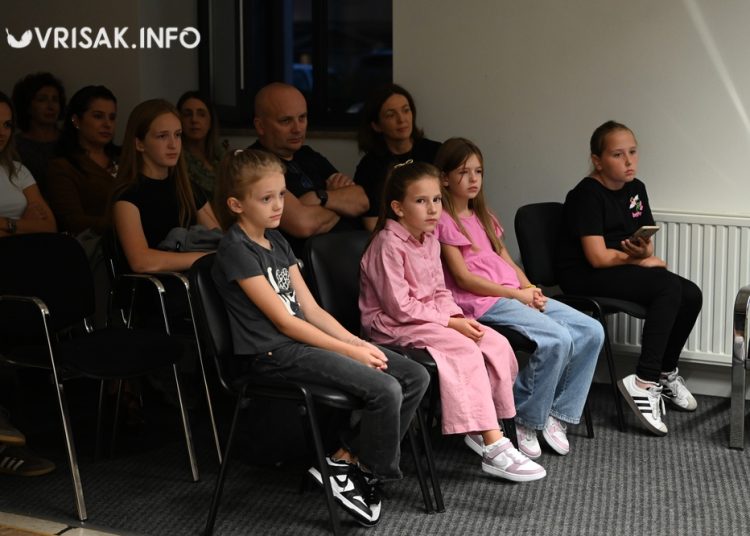 U Širokom Brijegu predstavljena zbirka “Pišem te u srcu” autorice Ana Soldo