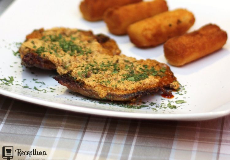 Juneće šnicle u crvenom umaku