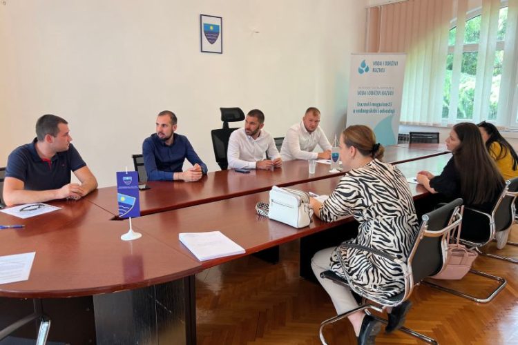 Mladi poljoprivrednici u HNŽ-u dobili po 10.000 KM