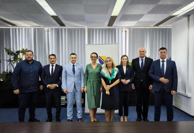 Ljubuški dobio gotovo 100.000 KM za sanaciju i uklanjanje nesanitarnih odlagališta otpada