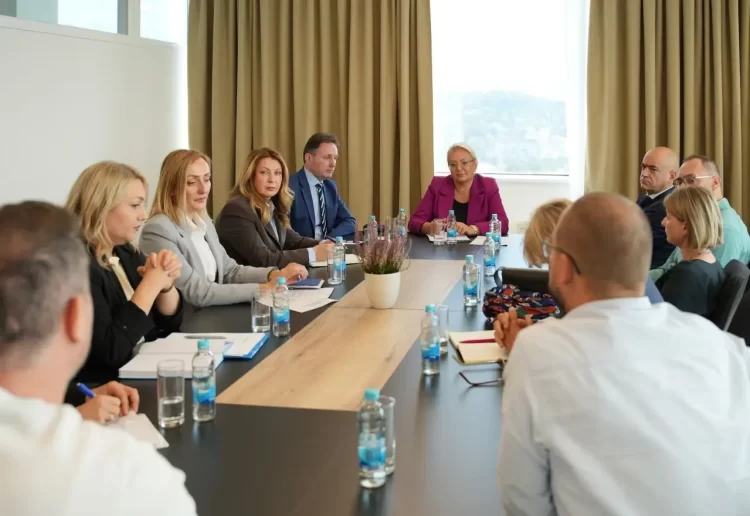 Oboljeli o celijakiji traže status kronične bolesti i bolju dostupnost bezglutenske prehrane