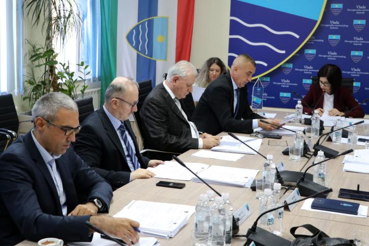 Vlada HNŽ-a odobrila 776.100 KM za nabavu školskih udžbenika za osnovnoškolce