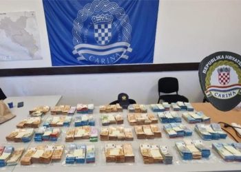 Rekordna zapljena gotovine na hrvatskoj granici: Albanac sakrio više od 700.000 eura