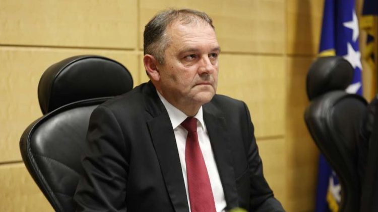 Martinović: Hrvatska treba pokrenuti postupak revizije državljanstava u BiH