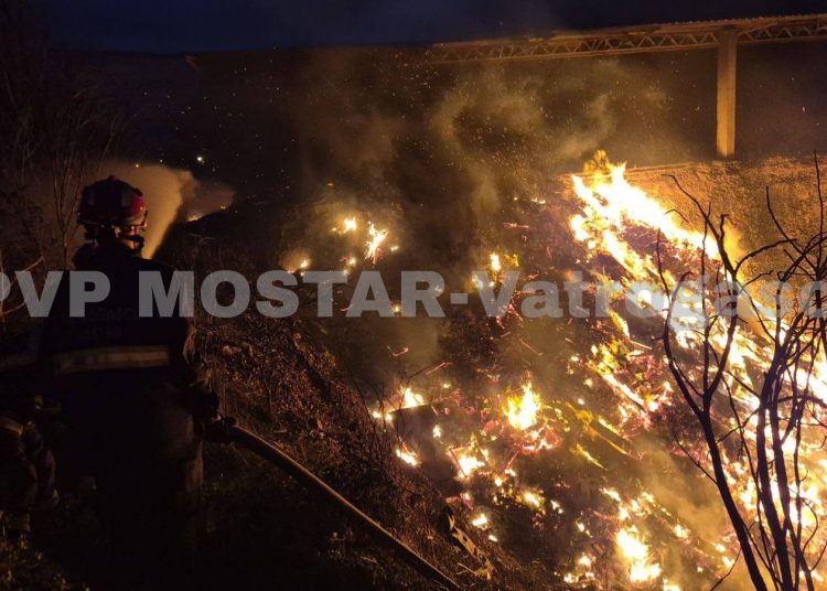 Mostarski vatrogasci ponovno gasili požar u Jasenici