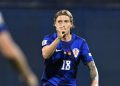 Augsburg ponižen pred svojim navijačima: Sukob hrvatskog reprezentativca zasjenio i poraz 0:6