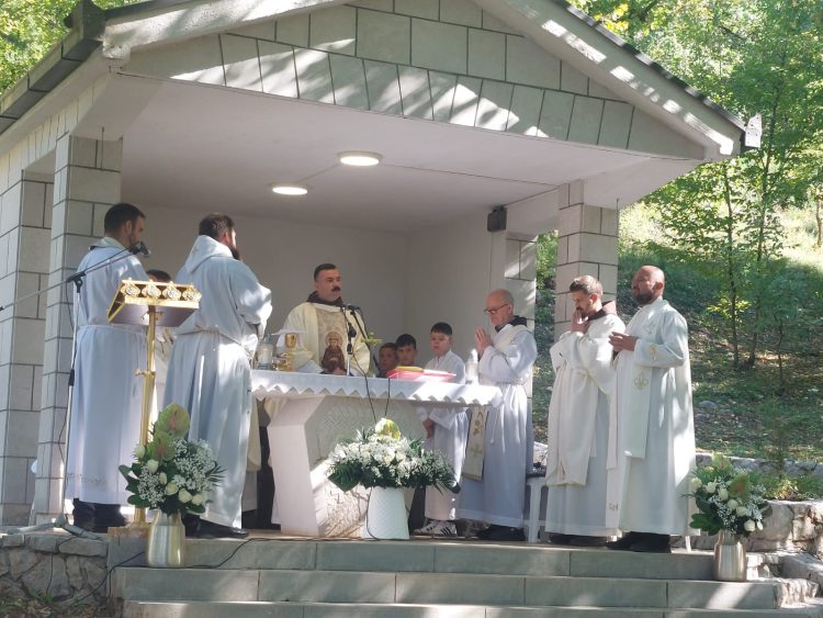 Svečano u Posuškom Gracu: Proslavljen blagdan svetog Franje Asiškoga