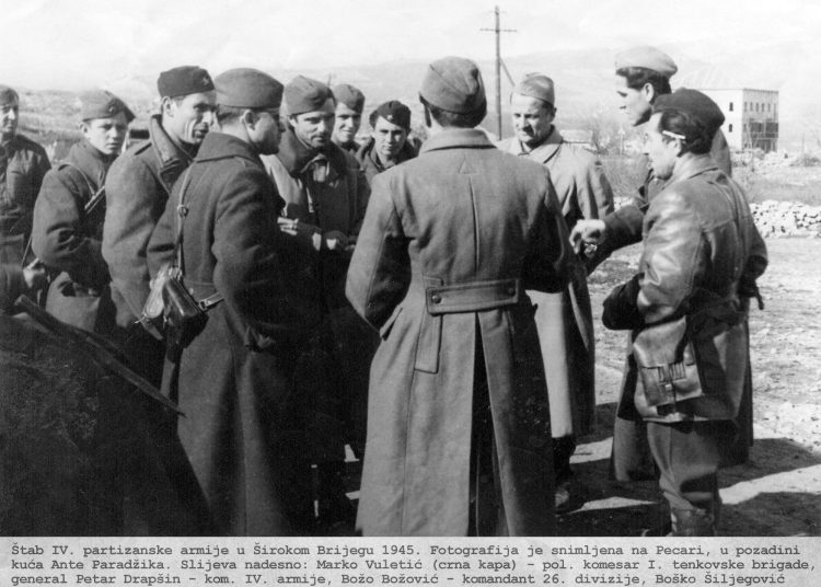 Fotografije iz povijesti: Partizanske jedinice prije i nakon borbi za Široki Brijeg u veljači 1945. godine.