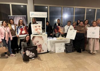 OFS Međugorje u molitvi pred mostarskom bolnicom: Zajedno za život