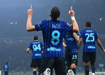 (VIDEO) Petar Sučić kao Zidane u svoje vrijeme: Magija bivšeg igrača Dinama