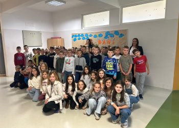 Učenici Druge osnovne škole Široki Brijeg uz UniCredit banku obilježili Svjetski dan štednje