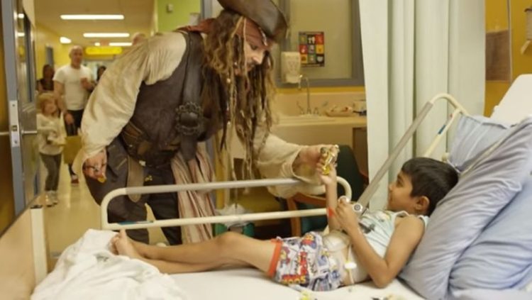 Dirljiva priča o Johnnyju Deppu: Kad se Kapetan Jack Sparrow pojavio u bolnici
