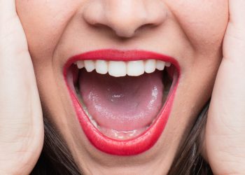 Evo koja su tri simptoma u ustima koji mogu ukazivati na ozbiljan nedostatak vitamina