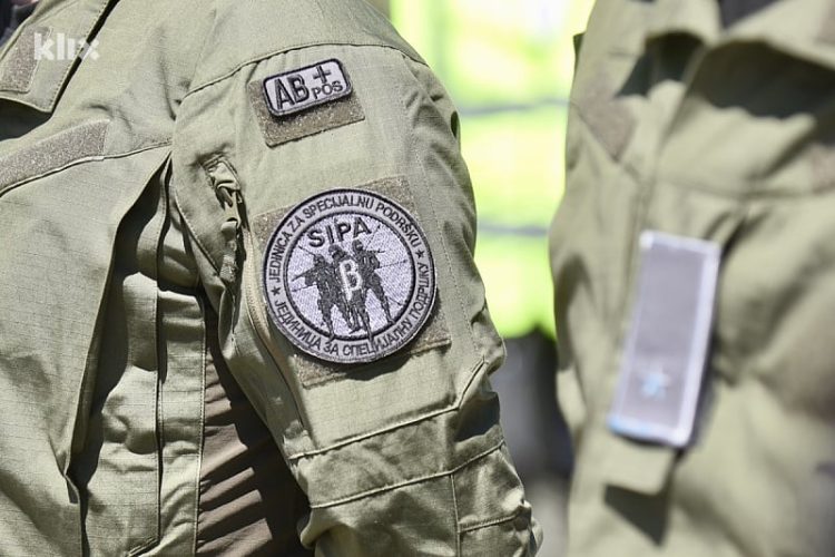Akcija SIPA-e od jutarnjih sati, već uhićena četiri službenika UIO