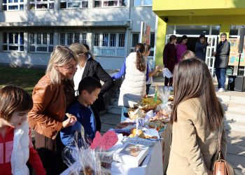 Široki Brijeg: Dani kruha i zahvalnosti za plodove zemlje u školi u Klancu