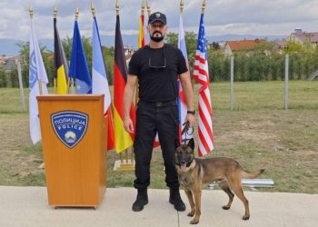 Granična policija BiH dobila certificiranog vodiča službenog psa