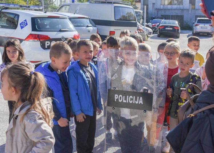 Djeca posjetila Policijsku upravu Posušje