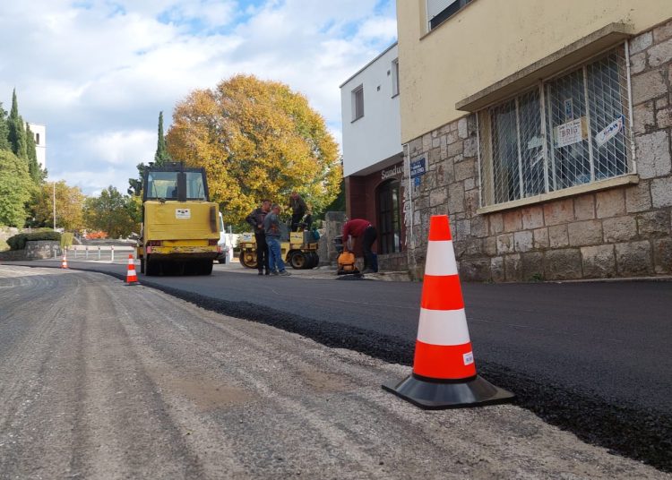 Obavijest za vozače u Širokom Brijegu: Počelo je asfaltiranje niz Brig