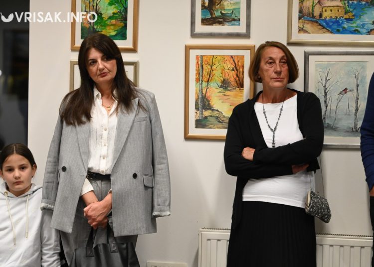 Široki Brijeg: Otvorena izložba “Unutarnji svjetovi” autorice Anđelke Hrkać