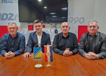 Lideri četiri hrvatske stranke razgovarale o zajedničkom nastupu na izborima