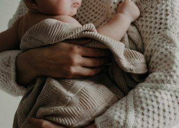 Majke u FBiH dobivaju kraće radno vrijeme i radni staž
