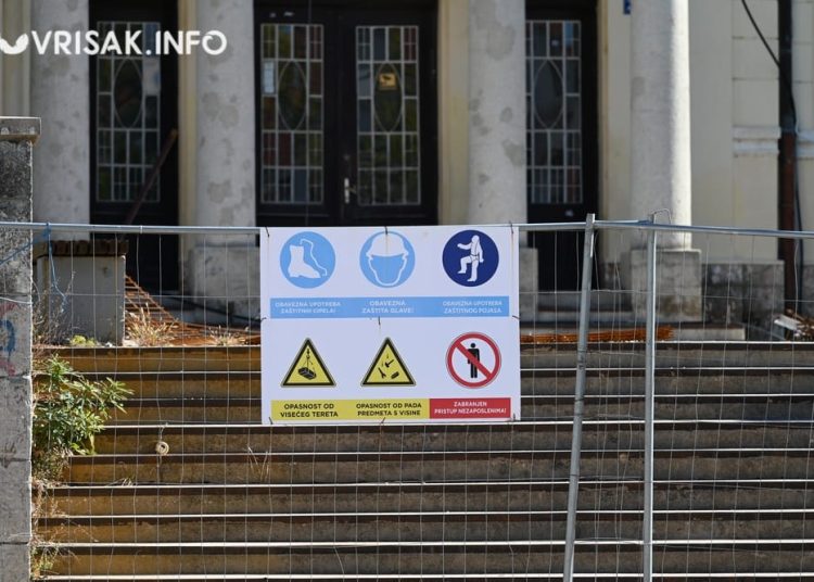 Hering preuzima obnovu gimnazije u Širokom Brijegu vrijednu 5,49 milijuna KM