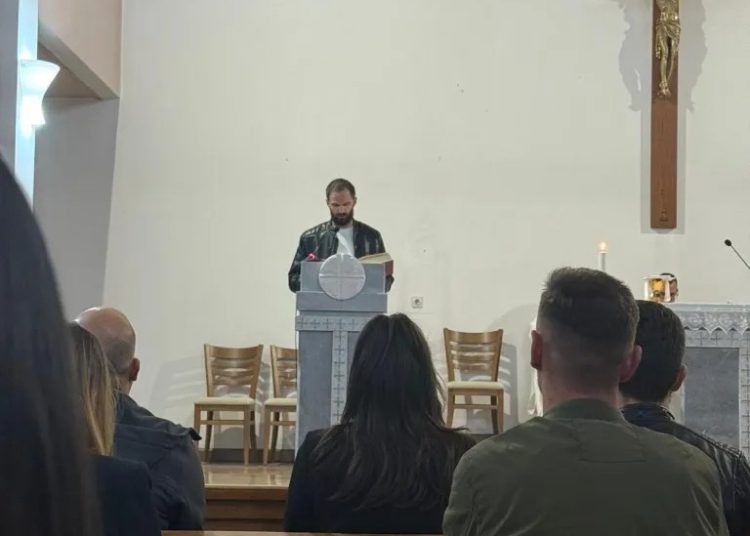 Foto: Crkva na kamenu