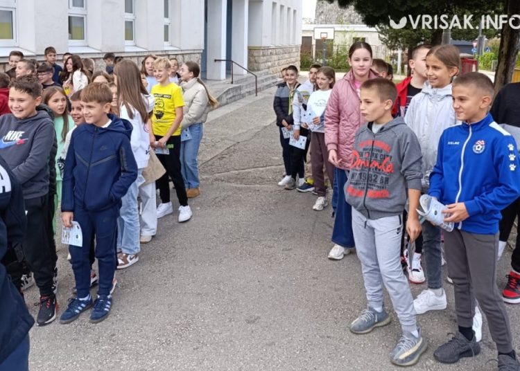 Učenici Prve osnovne škole Široki Brijeg patrolirali s policijom