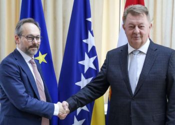 Zdenko Ćosić s dužnosnicima EU: Potrebno hitno usvojiti europske zakone i provesti izborne reforme