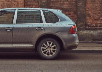 Teži automobili, veće naknade: Cardiff uvodi novu politiku parkiranja