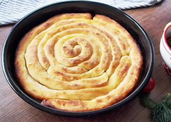 Recept za lijenu hercegovačku pitu: Kureljača koja osvaja jednostavnošću