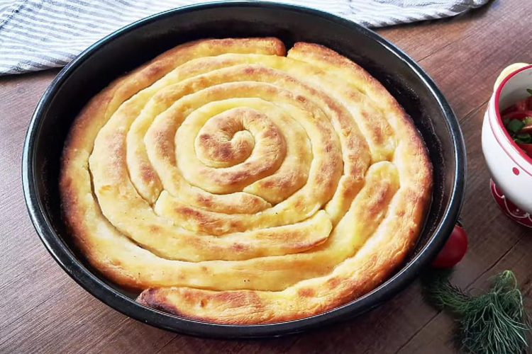 Recept za lijenu hercegovačku pitu: Kureljača koja osvaja jednostavnošću