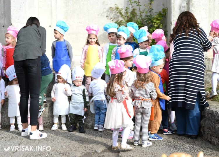 Široki Brijeg: Dani kruha u dječjem vrtiću „Trnoružica“ na Zorićevini