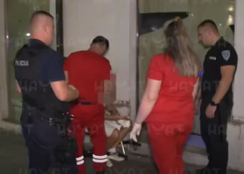 (VIDEO) Mostar: Slučajevi X pratili noćne intervencije: Kupanje u fontani, prometne kontrole i sumnja na provalu
