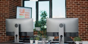 Lenovo predstavio novu generaciju ThinkCentre AI računala