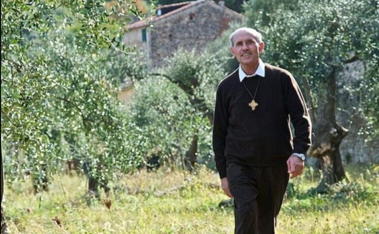 Preminuo Tomislav Vlašić, bivši duhovni vođa međugorskih vidjelica