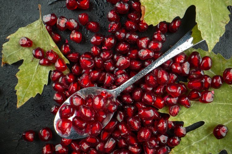 Ovo su rizične skupine ljudi koje ne smiju jesti šipak