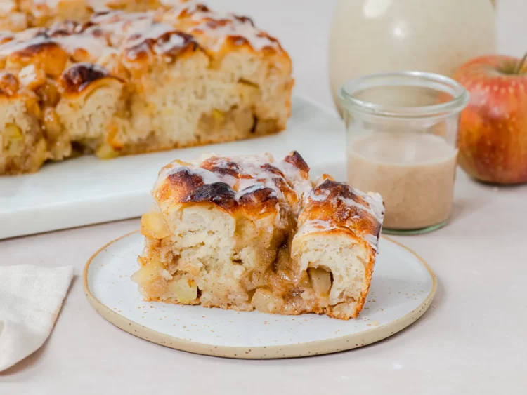 Recept za slatku focacciu s jabukama i cimetom
