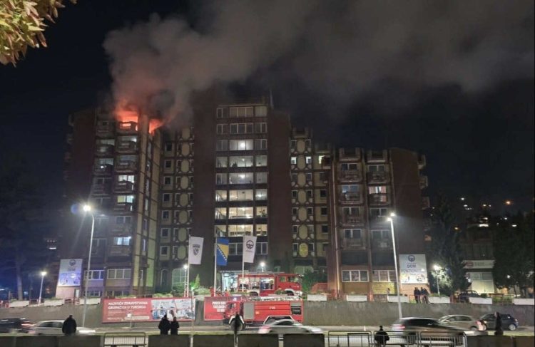 Na vrhu zgrade, na dnu brige: Zašto su najnemoćniji bili smješteni na najviše?