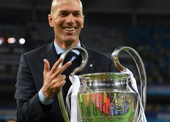Zidane: Uskoro se vraćam nogometu