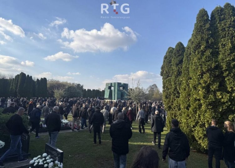 Posljednji ispraćaj Jean-Michela Nicoliera u Vukovaru: Život dao za Hrvatsku